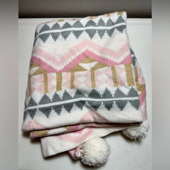 Pottery Barn Blanket Kids Pink Emily Meritt Girls Soft Cozy Pom Pom - Picture 1 of 6